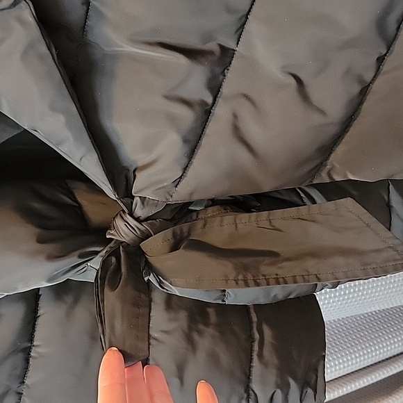 Universal Standard Asymmetrical Puffer Coat Size Universal Stand M / Regular 2X - Picture 6 of 7